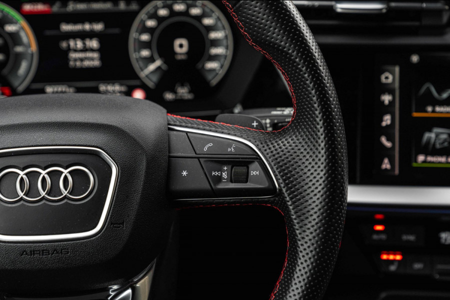 Audi A3 Sportback 45 TFSI e S Edition Competition 245 PK Matrix LED Adaptive Keyless B&O 18''