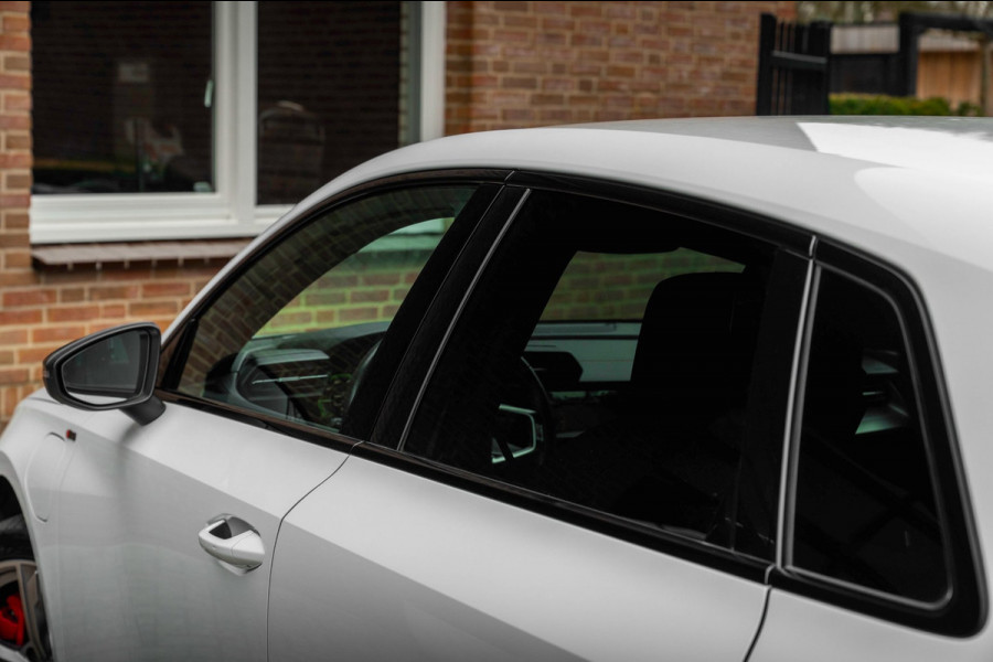 Audi A3 Sportback 45 TFSI e S Edition Competition 245 PK Matrix LED Adaptive Keyless B&O 18''