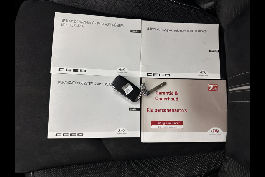 Kia ProCeed 1.0 T-GDI GT-Line (INCL-BTW) *PANO | LEATHER-ALCANTARA  | FULL-LED | SPORTSEATS | NAVI-FULLMAP | CAMERA | ECC | PRIVACYGLASS | LANE-ASSIST | DAB+ | CARPLAY | PDC | KEYLESS | CRUISE | TOWBAR | 17''ALU*