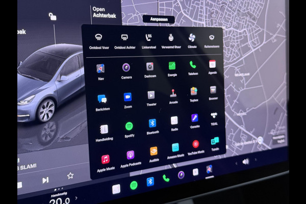 Tesla Model Y Long Range AWD 75 kWh VAN €38.900,- NU VOOR SLECHTS €35.877,- Uw LENTEVOORDEEL €3.023,- |SOH 96% | AFNEEMBARE TREKHAAK | STOEL- EN STUURVERWARMING | FABRIEKSGARANTIE |