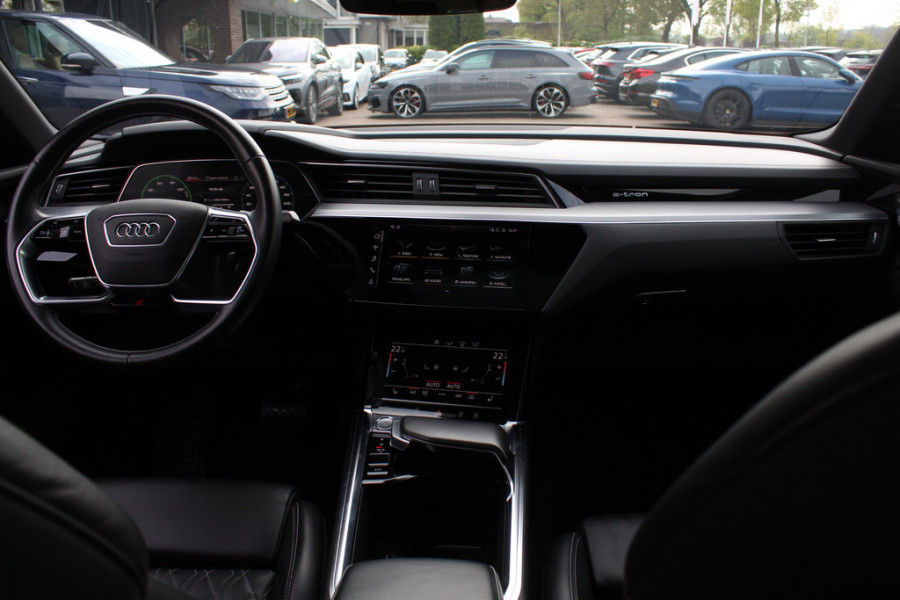 Audi e-tron Sportback 55 quattro edition 95 kWh / SoH 94,8% / Full option! / Panoramadak / Camera / Head-up / RS Seats / 21'' / Luchtvering / Matrix LED / B&O / ACC / Stoelverwarming