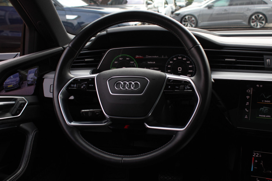 Audi e-tron Sportback 55 quattro edition 95 kWh / SoH 94,8% / Full option! / Panoramadak / Camera / Head-up / RS Seats / 21'' / Luchtvering / Matrix LED / B&O / ACC / Stoelverwarming
