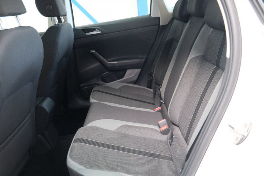 Volkswagen Polo 1.0 TSI Highline - N.A.P. Airco, Cruise, Navi, PDC, Carplay.