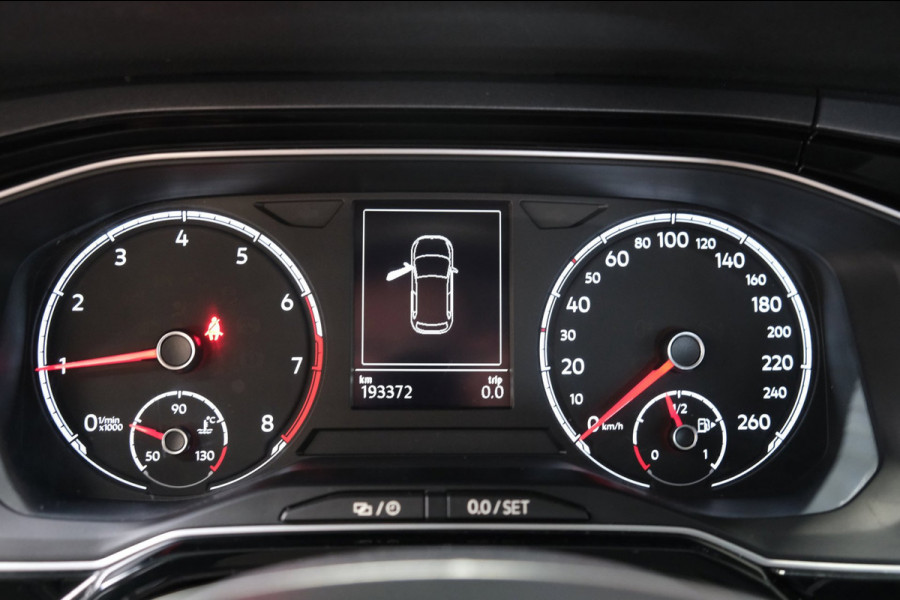 Volkswagen Polo 1.0 TSI Highline - N.A.P. Airco, Cruise, Navi, PDC, Carplay.