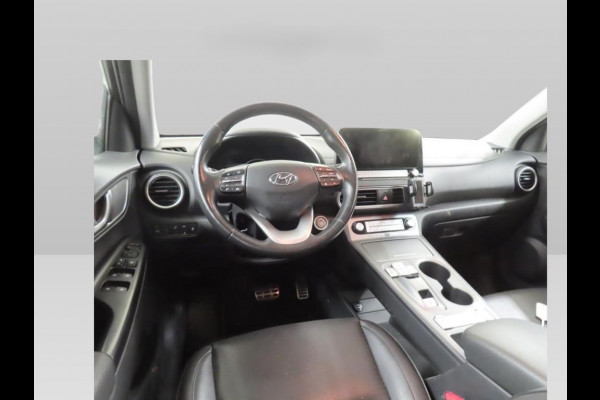 Hyundai Kona EV Premium 64 kWh SOH 100%