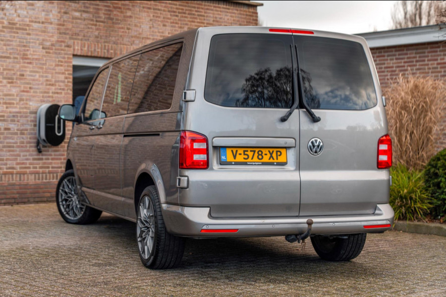 Volkswagen Transporter 2.0 TDI L2H1 DC Highline 1e Eig Adaptive Cruise Trekhaak Leder LED 19''