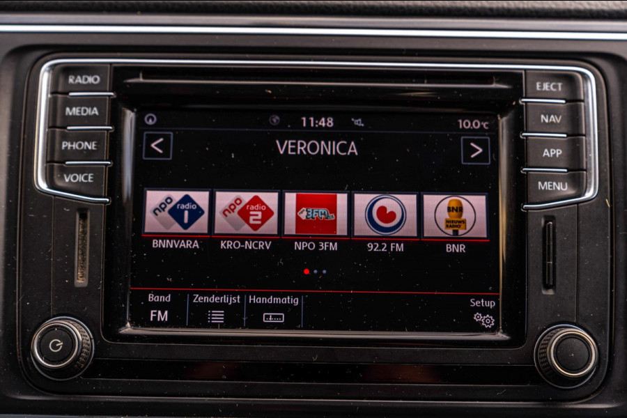 Volkswagen Transporter 2.0 TDI L2H1 DC Highline 1e Eig Adaptive Cruise Trekhaak Leder LED 19''