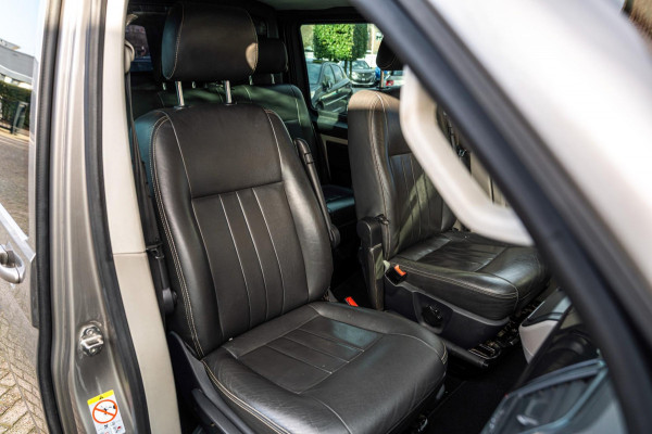 Volkswagen Transporter 2.0 TDI L2H1 DC Highline 1e Eig Adaptive Cruise Trekhaak Leder LED 19''