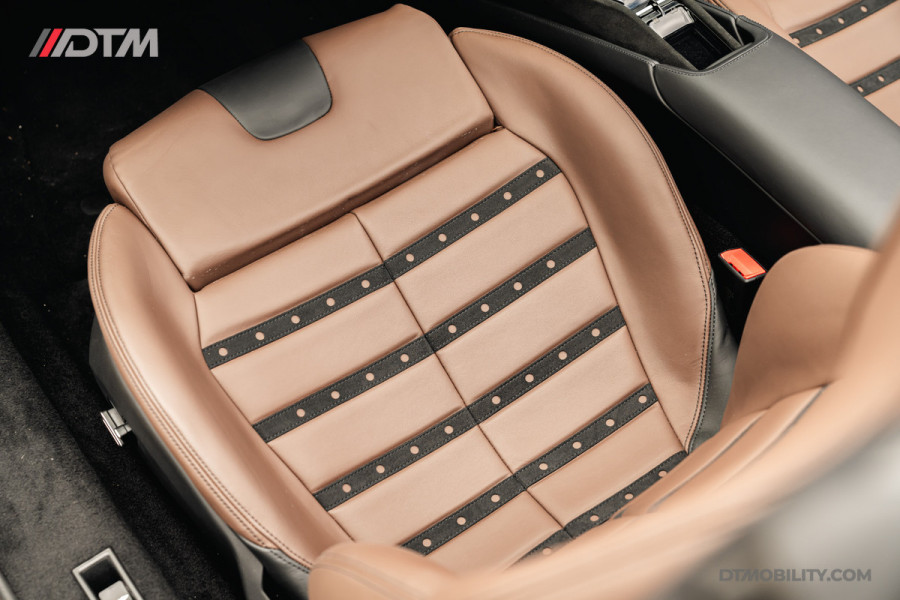 Ferrari SF90 Spider 4.0 V8 | Blu Pozzi | Daytona Seats Cioccolato |