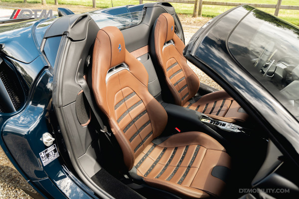 Ferrari SF90 Spider 4.0 V8 | Blu Pozzi | Daytona Seats Cioccolato |