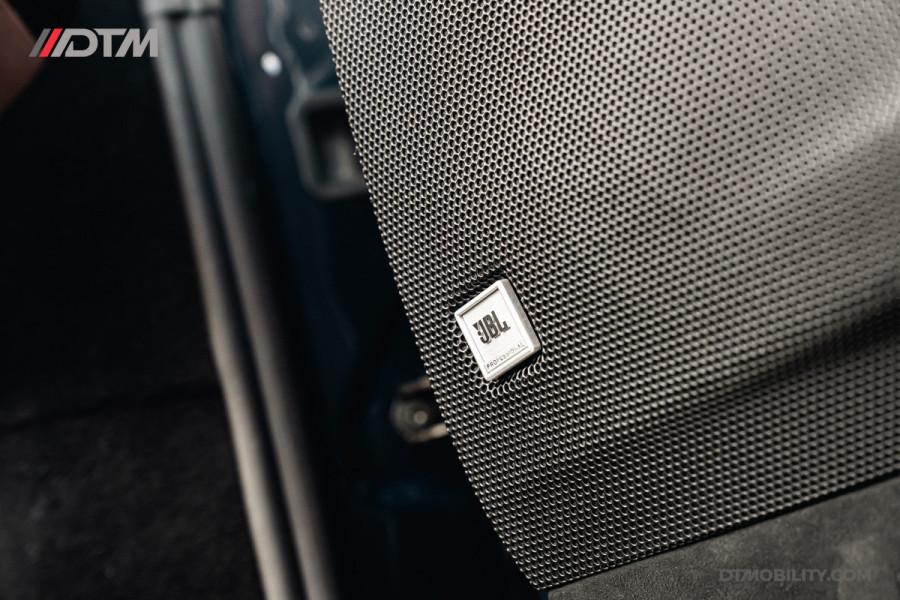 Ferrari SF90 Spider 4.0 V8 | Blu Pozzi | Daytona Seats Cioccolato |