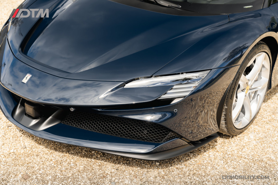 Ferrari SF90 Spider 4.0 V8 | Blu Pozzi | Daytona Seats Cioccolato |