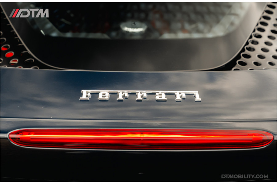 Ferrari SF90 Spider 4.0 V8 | Blu Pozzi | Daytona Seats Cioccolato |