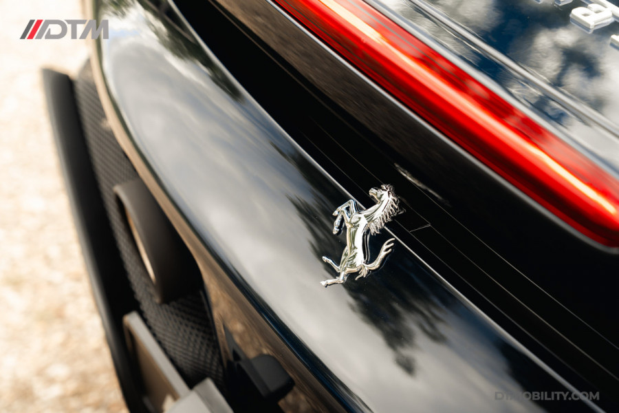 Ferrari SF90 Spider 4.0 V8 | Blu Pozzi | Daytona Seats Cioccolato |