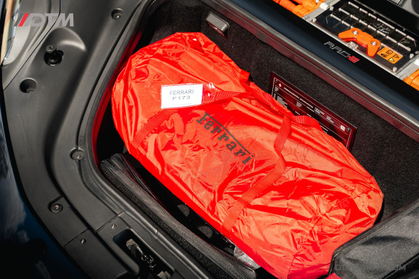 Ferrari SF90 Spider 4.0 V8 | Blu Pozzi | Daytona Seats Cioccolato |