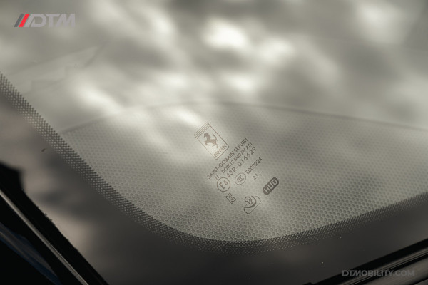 Ferrari SF90 Spider 4.0 V8 | Blu Pozzi | Daytona Seats Cioccolato |