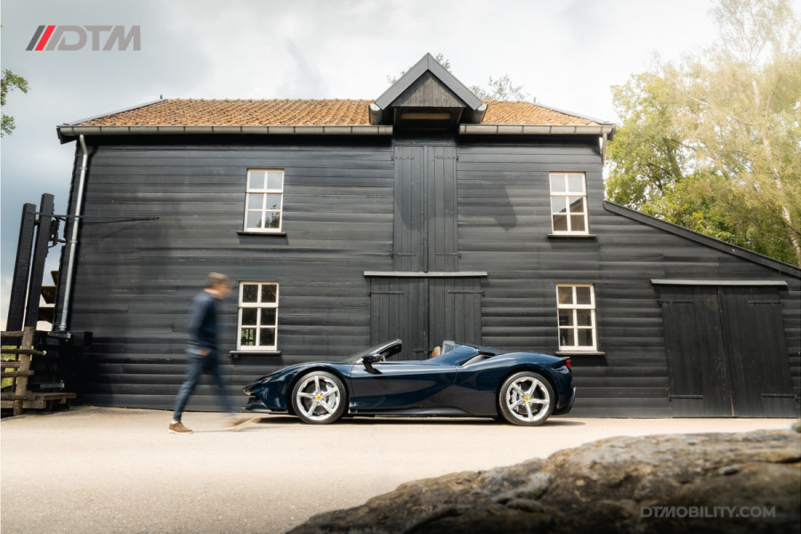 Ferrari SF90 Spider 4.0 V8 | Blu Pozzi | Daytona Seats Cioccolato |