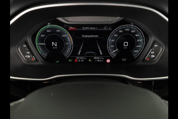 Audi Q3 Sportback 45 TFSI e Advanced Edition 245 pk S-tronic | Navigatie | Panoramadak | Parkeersensoren | Adaptieve cruise control | S-Line