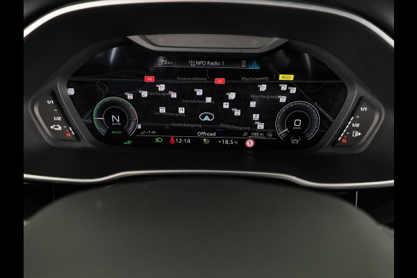 Audi Q3 Sportback 45 TFSI e Advanced Edition 245 pk S-tronic | Navigatie | Panoramadak | Parkeersensoren | Adaptieve cruise control | S-Line