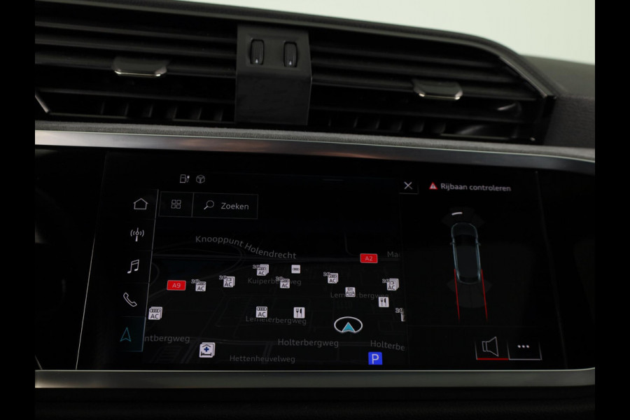 Audi Q3 Sportback 45 TFSI e Advanced Edition 245 pk S-tronic | Navigatie | Panoramadak | Parkeersensoren | Adaptieve cruise control | S-Line