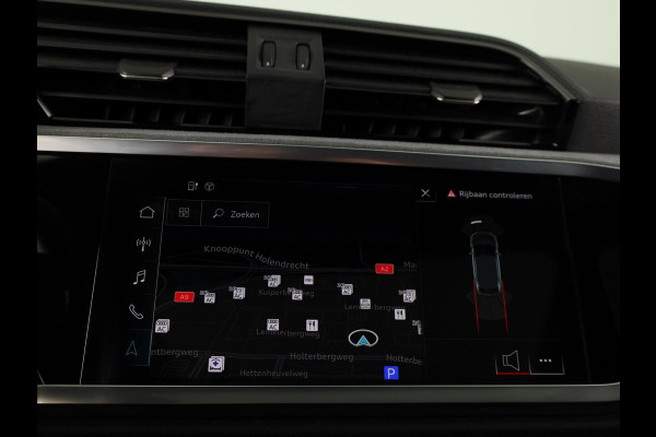 Audi Q3 Sportback 45 TFSI e Advanced Edition 245 pk S-tronic | Navigatie | Panoramadak | Parkeersensoren | Adaptieve cruise control | S-Line