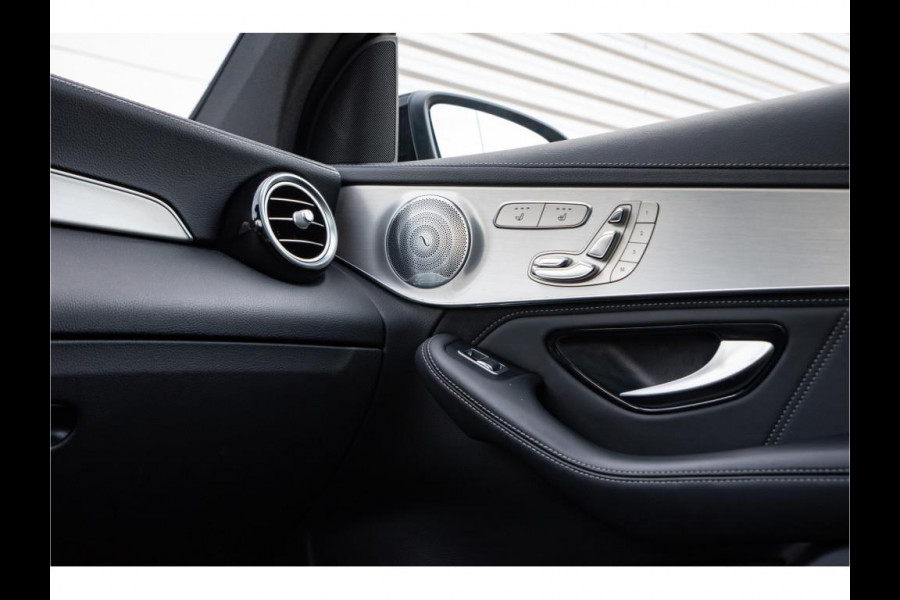 Mercedes-Benz GLC Coupé AMG 63 S 4MATIC+ Mercedes-Benz GLC-klasse Coupé 63 S AMG 4MATIC+ Panodak Burmester Memory Carbon