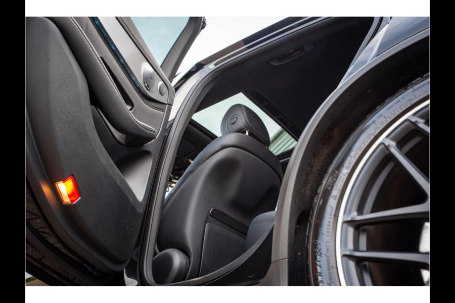 Mercedes-Benz GLC Coupé AMG 63 S 4MATIC+ Mercedes-Benz GLC-klasse Coupé 63 S AMG 4MATIC+ Panodak Burmester Memory Carbon