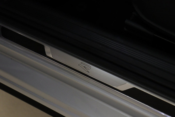 Volkswagen Polo 1.0 TSI R-Line Business PANO/STOELV/CARPLAY/IQ-LIGHT/VOL