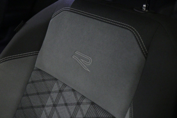 Volkswagen Polo 1.0 TSI R-Line Business PANO/STOELV/CARPLAY/IQ-LIGHT/VOL