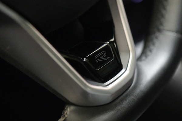 Volkswagen Polo 1.0 TSI R-Line Business PANO/STOELV/CARPLAY/IQ-LIGHT/VOL