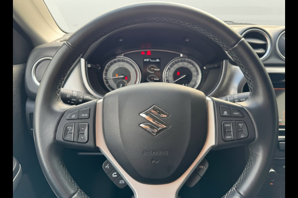 Suzuki Vitara 1.4 Boosterjet Smart Hybrid Select | Eerste eigenaar, Trekhaak, Stoelverwarming, Dodehoekdetectie, Bi-Tone, 1.500KG Trekgewicht
