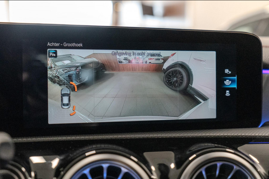 Mercedes-Benz CLA-Klasse 250 e AMG Business Solution Pano|Memory|Camera|Sfeerverlichting