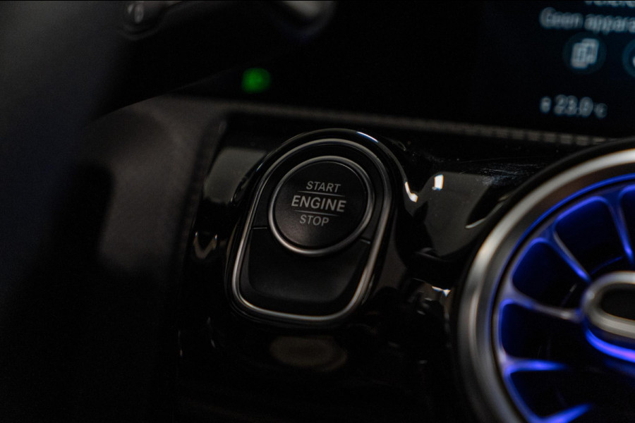 Mercedes-Benz CLA-Klasse 250 e AMG Business Solution Pano|Memory|Camera|Sfeerverlichting