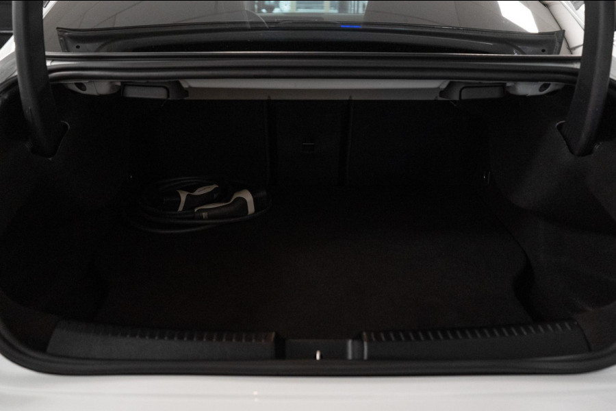 Mercedes-Benz CLA-Klasse 250 e AMG Business Solution Pano|Memory|Camera|Sfeerverlichting