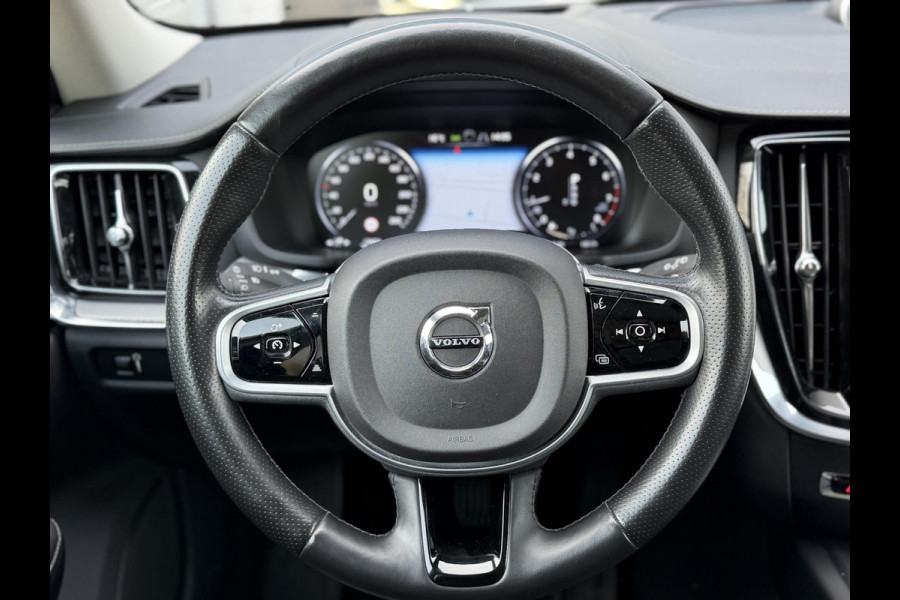 Volvo V60 2.0 T6 AWD Inscription Polestar |Full option| Pano|B&W|StoelVentilatie|PilotAssist|Trekhaak
