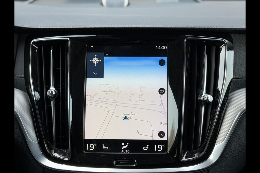Volvo V60 2.0 T6 AWD Inscription Polestar |Full option| Pano|B&W|StoelVentilatie|PilotAssist|Trekhaak