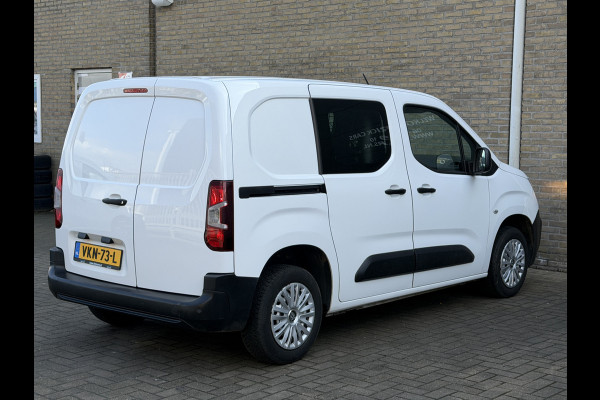 Peugeot Partner 1.2 PureTech Premium CarPlay/cruise control/navigatie systeem