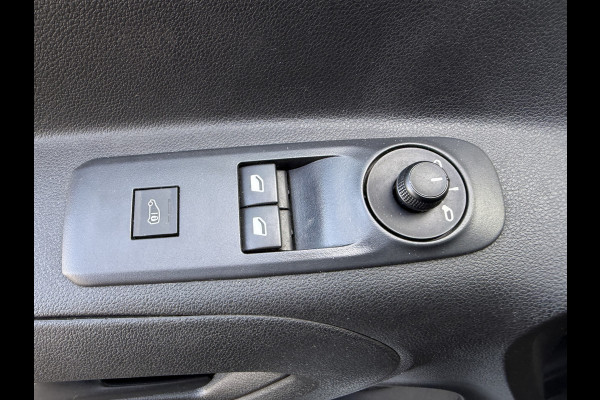 Peugeot Partner 1.2 PureTech Premium CarPlay/cruise control/navigatie systeem