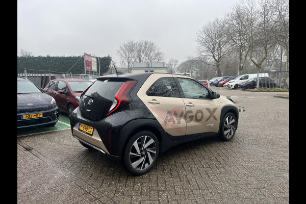 Toyota Aygo X 1.0 VVT-i MT Envy | JBL audio | Camera | Navigatie