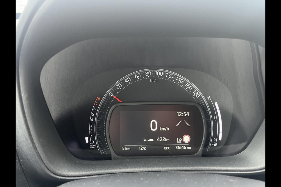 Toyota Aygo X 1.0 VVT-i MT Envy | JBL audio | Camera | Navigatie
