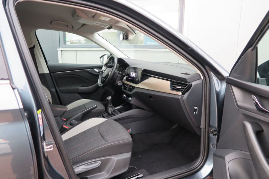 Škoda Kamiq 1.0 TSI 110pk Style PDC ,LMV,Trekhaak,Stoelverwarming,Cruisecontrol,Achteruitrijcamera, Carplay, Stuurwiel multifunctioneel, Navigatie(via carplay) etc.