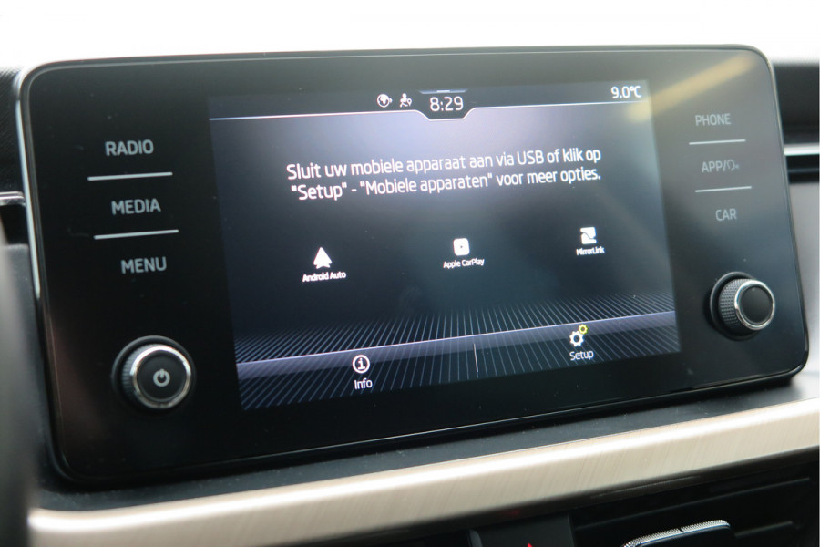 Škoda Kamiq 1.0 TSI 110pk Style PDC ,LMV,Trekhaak,Stoelverwarming,Cruisecontrol,Achteruitrijcamera, Carplay, Stuurwiel multifunctioneel, Navigatie(via carplay) etc.