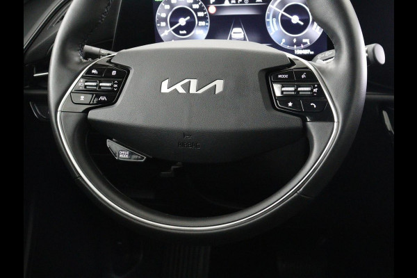 Kia Niro EV DynamicPlusLine 64.8 kWh | SOH 100% | Schuifdak | Leder | Stoelverwarming | Adaptive cruise | Camera | Carplay | Dodehoek detectie | Naviagtie | Harman/Kardon