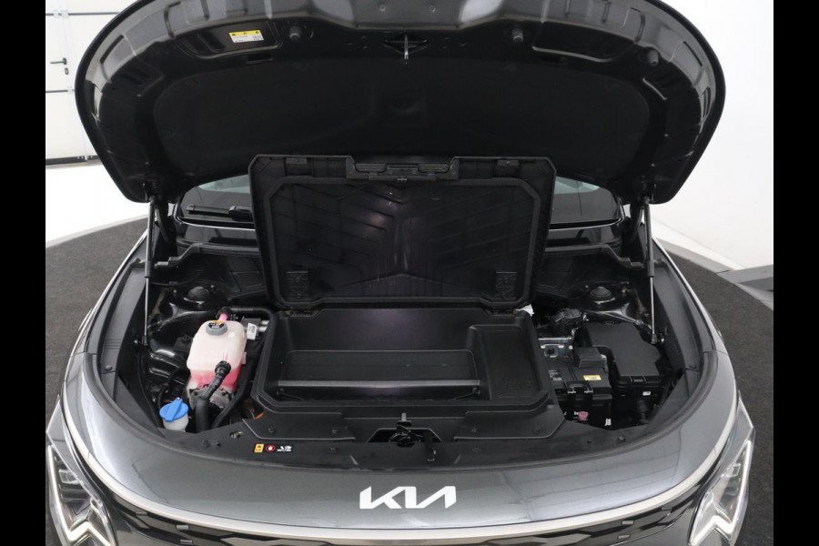 Kia Niro EV DynamicPlusLine 64.8 kWh | SOH 100% | Schuifdak | Leder | Stoelverwarming | Adaptive cruise | Camera | Carplay | Dodehoek detectie | Naviagtie | Harman/Kardon