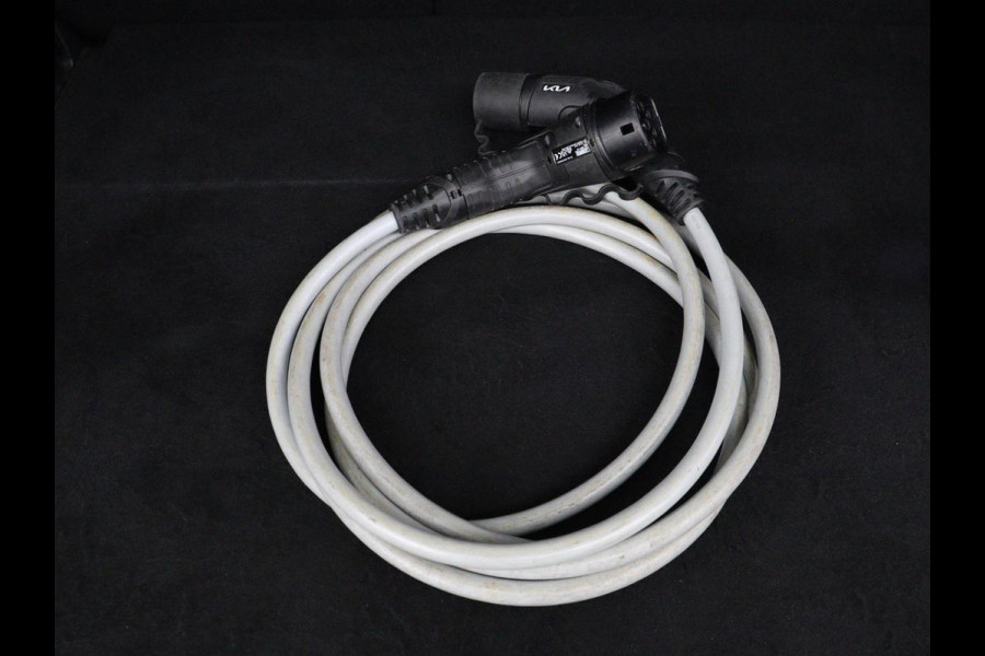 Kia Niro EV DynamicPlusLine 64.8 kWh | SOH 100% | Schuifdak | Leder | Stoelverwarming | Adaptive cruise | Camera | Carplay | Dodehoek detectie | Naviagtie | Harman/Kardon