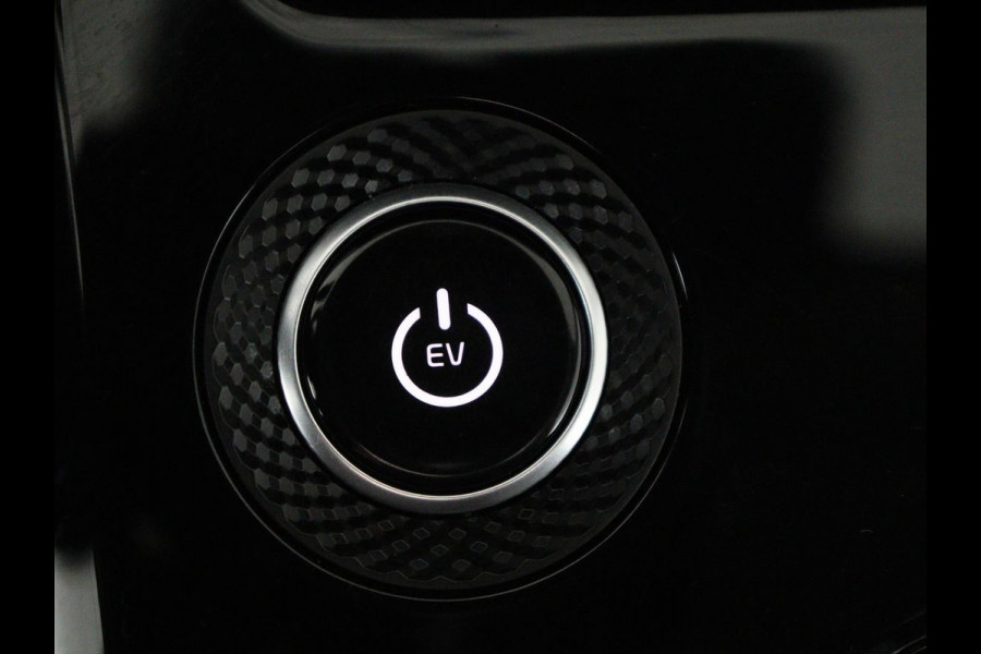 Kia Niro EV DynamicPlusLine 64.8 kWh | SOH 100% | Schuifdak | Leder | Stoelverwarming | Adaptive cruise | Camera | Carplay | Dodehoek detectie | Naviagtie | Harman/Kardon