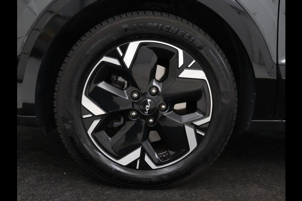 Kia Niro EV DynamicPlusLine 64.8 kWh | SOH 100% | Schuifdak | Leder | Stoelverwarming | Adaptive cruise | Camera | Carplay | Dodehoek detectie | Naviagtie | Harman/Kardon