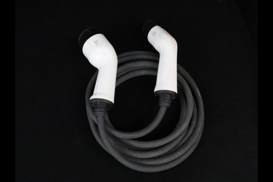 Kia Niro 1.6 GDi PHEV DynamicLine | Trekhaak | Adaptive cruise | Half leder | Camera | Carplay | Navigatie | Climate control | Bluetooth | Parkeerhulp