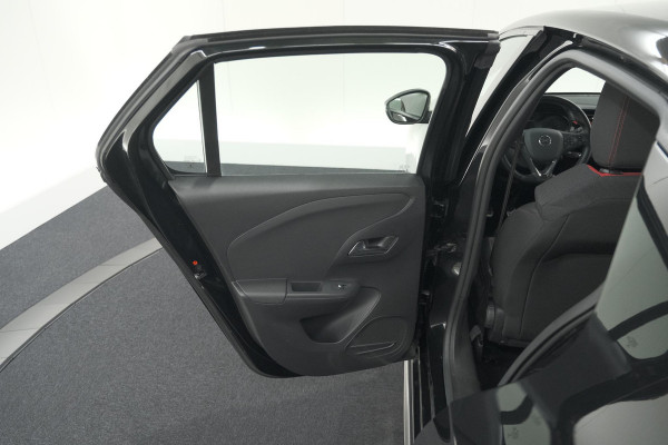 Opel Corsa Turbo 100 GS Line | Parkeersensoren | Apple Carplay | 17 Inch Lichtmetalen Velgen