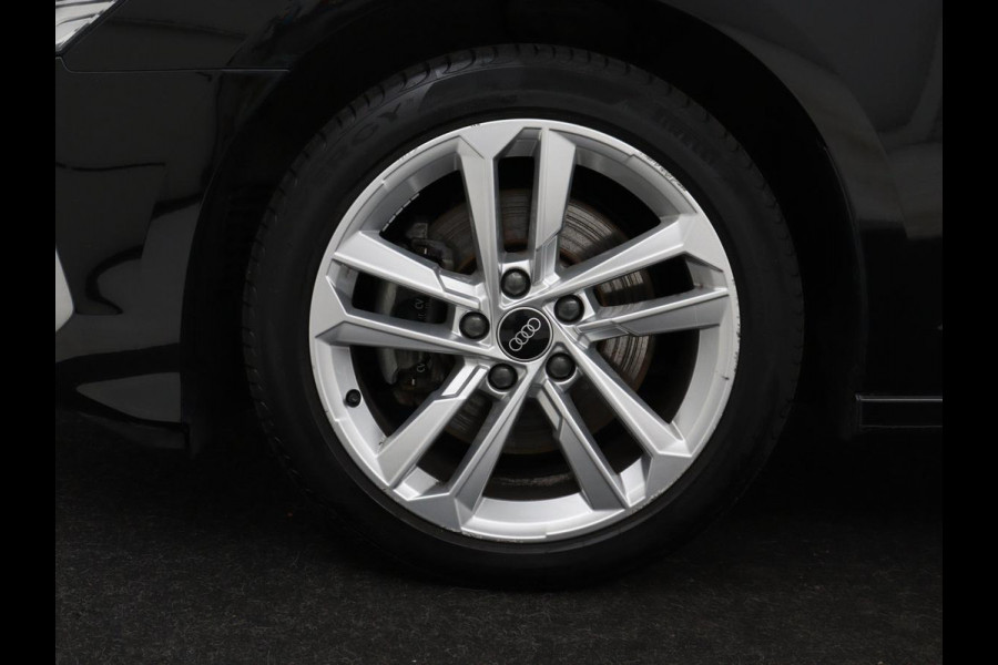 Audi A3 30 TFSI Business edition | Sportstoelen | Trekhaak | Carplay | 17'' | Navigatie | Virtual Cockpit | Full LED | Climate control | Parkeerhulp | Bluetooth | Cruise control